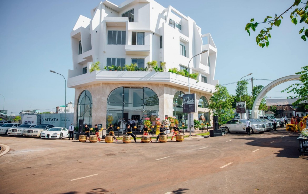 THÀNH PHỐ CÀ PHÊ