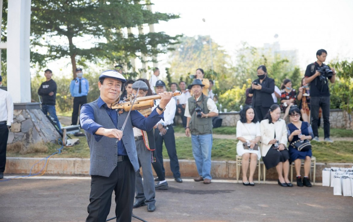 THÀNH PHỐ CÀ PHÊ